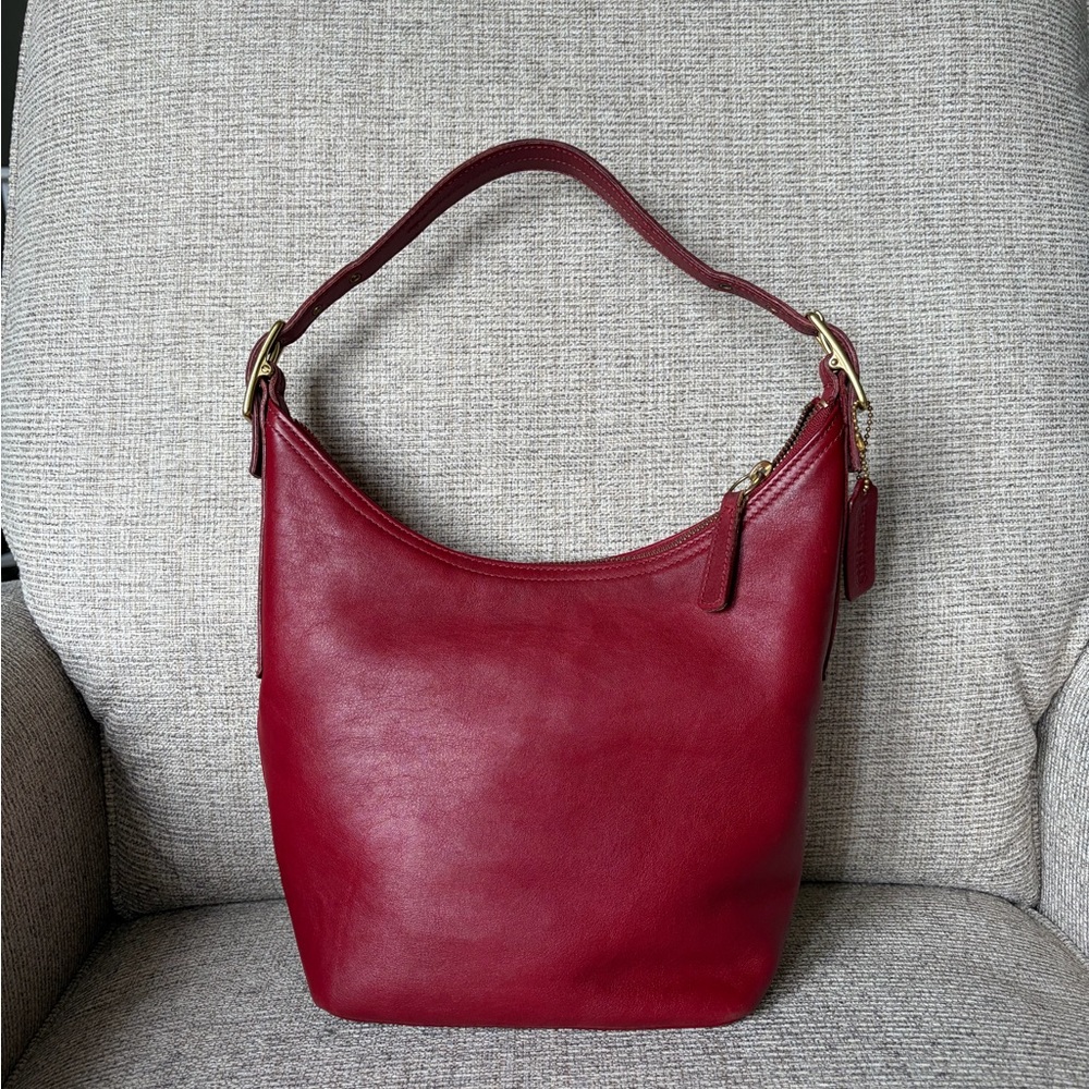 Coach 9823 Legacy West Hobo
Shoulder Bag